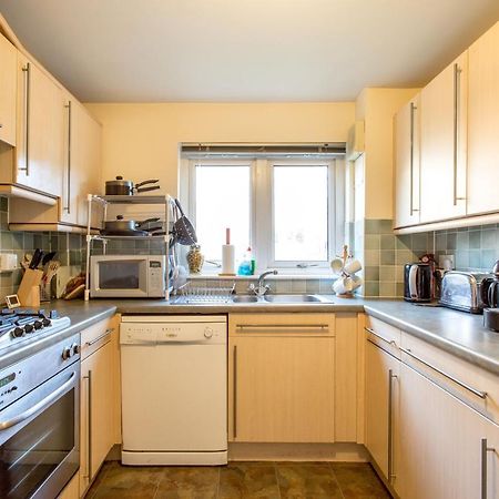 אדינבורו Central & Stylish 3 Bedroom, 2 Bath, Free Parking מראה חיצוני תמונה