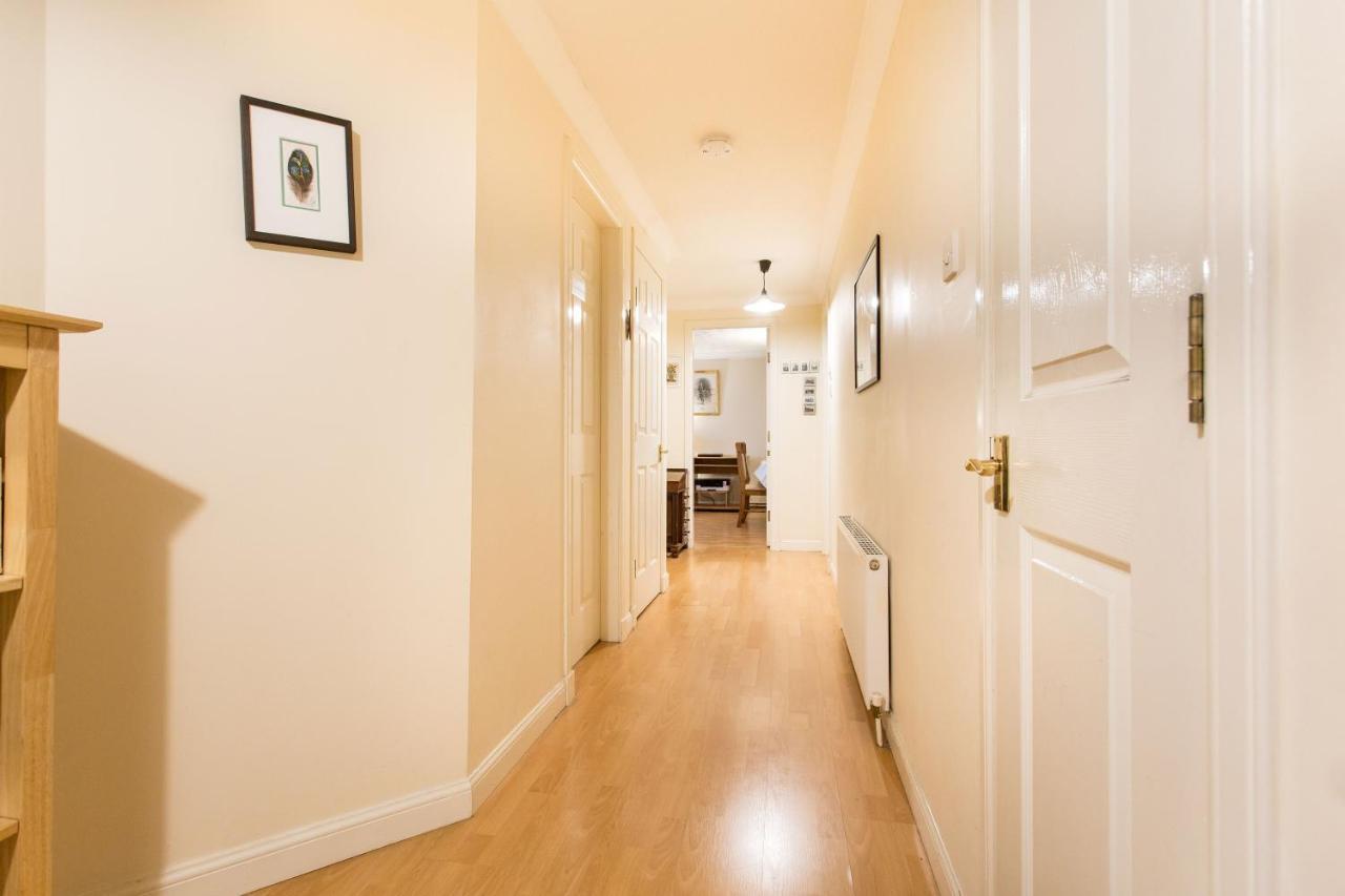אדינבורו Central & Stylish 3 Bedroom, 2 Bath, Free Parking מראה חיצוני תמונה