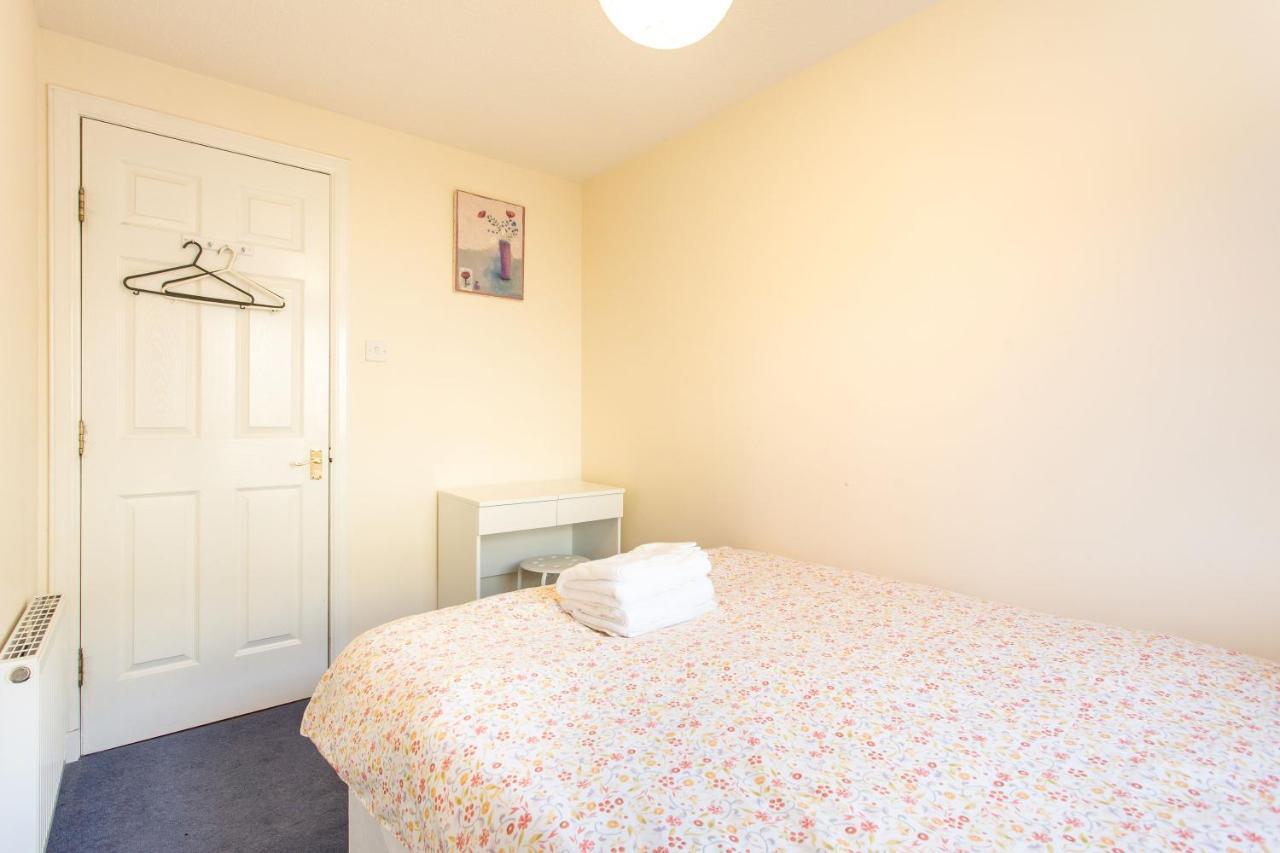 אדינבורו Central & Stylish 3 Bedroom, 2 Bath, Free Parking מראה חיצוני תמונה